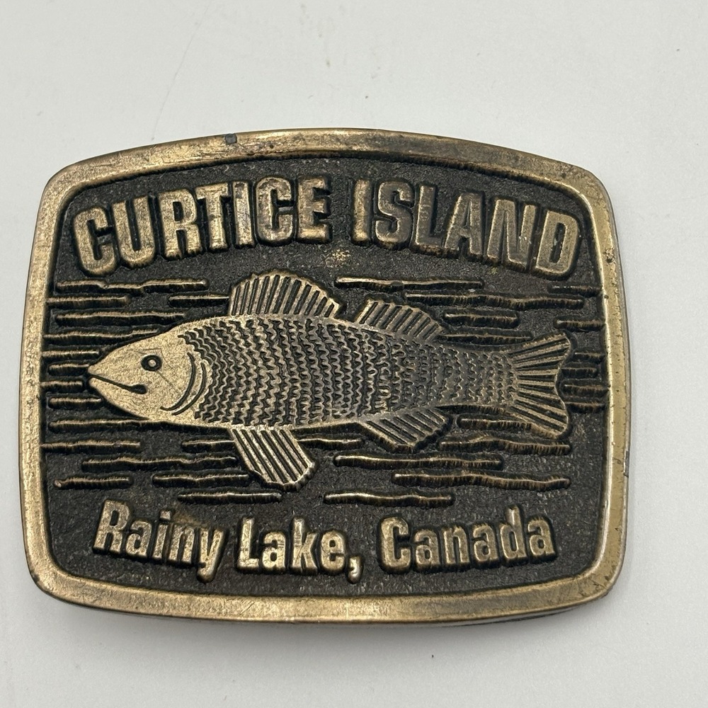 Lewis Buckles Curtice Island Rainy Lake Canada Fish Brass Belt Buckle VTG